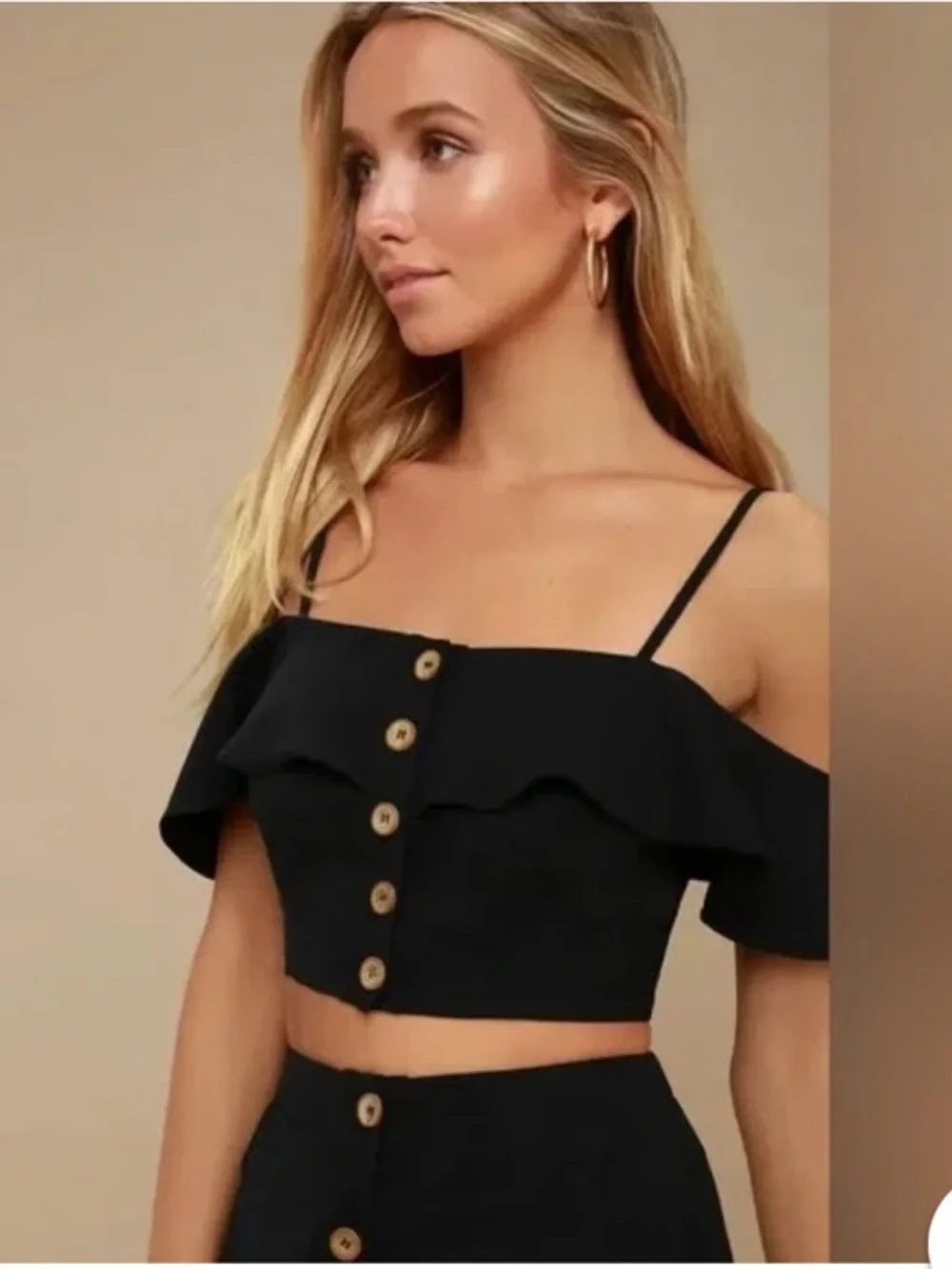 NWT Lulu's Black Off-Shoulder Ruffle Button Crop Camisole Top - Picture 3 of 8